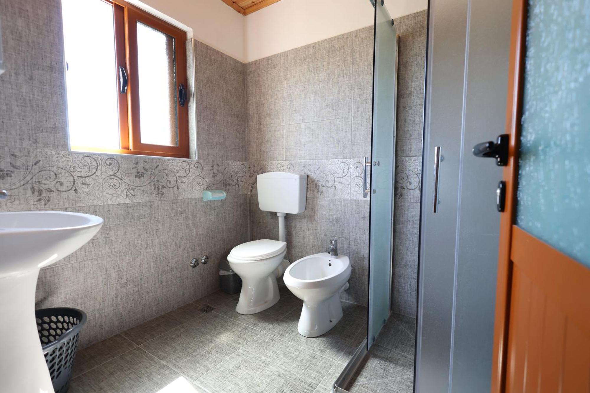 فيلا Samuela Cozy Retreat بيرات المظهر الخارجي الصورة