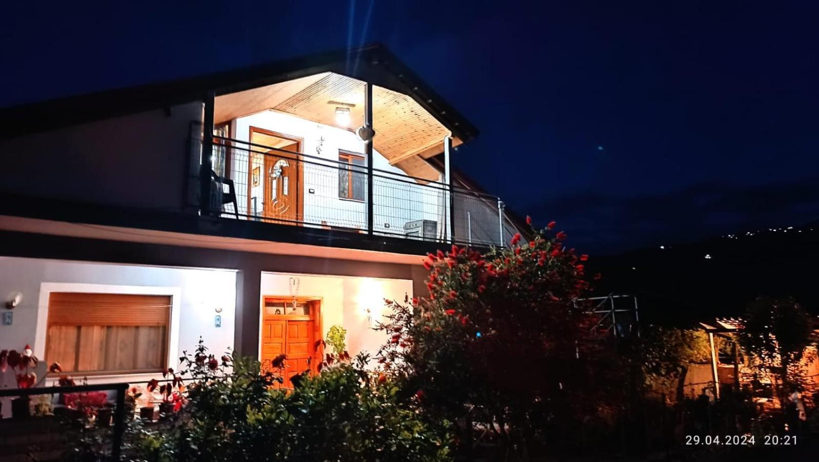 فيلا Samuela Cozy Retreat بيرات المظهر الخارجي الصورة